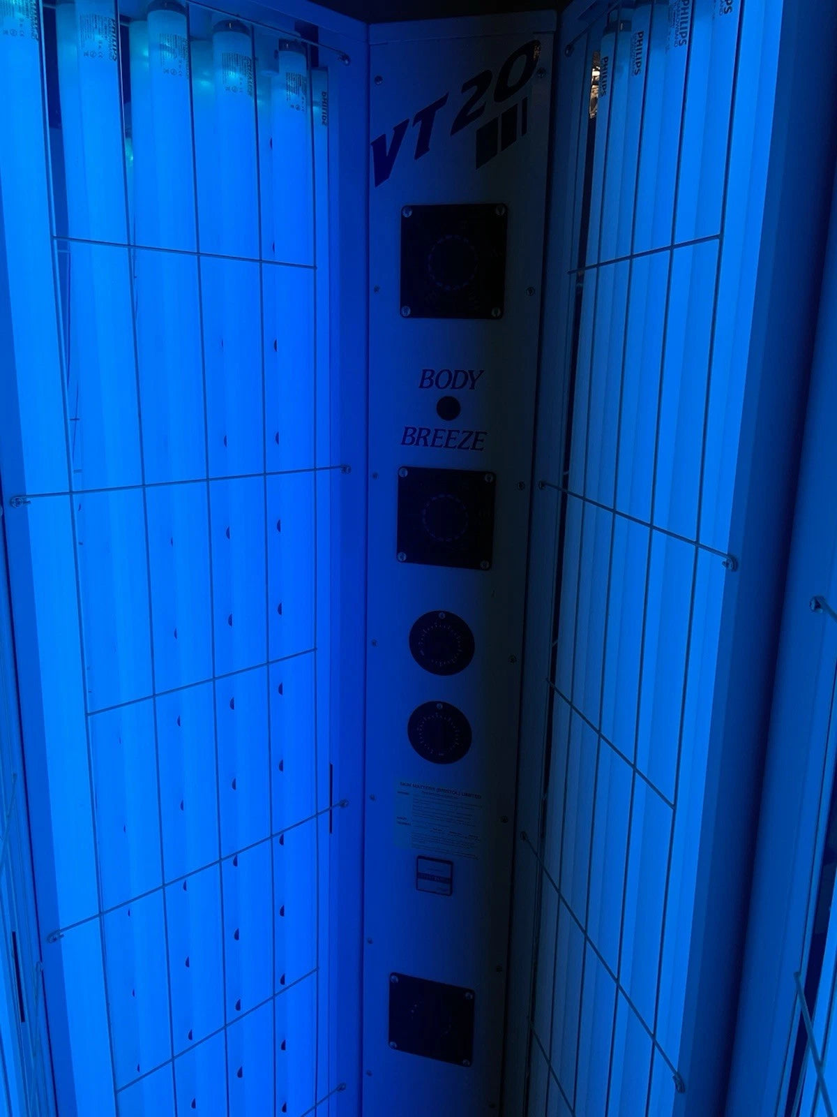 UVB Light Therapy Cabinet Unit 20 Philips TL 100W/01 UVB lamps RRP £6695 At-Home Photo Therapy Treat Psoriasis Eczema Vitiligo